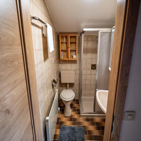 Double Near Ritzensee River Зальфельден